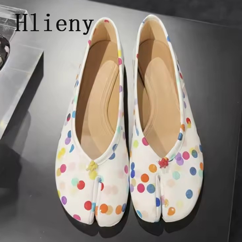 Hlieny Fashion Colorful Polka  - Street Fashion Walking บทวิจารณ์และราคา