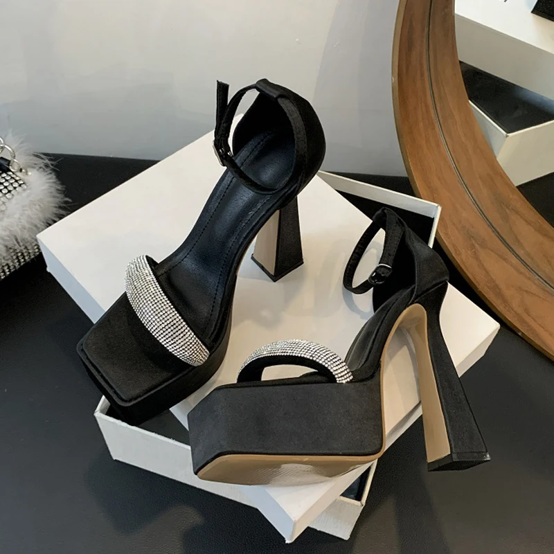 Eilyken Fashion CRYSTAL Buckle - Street Fashion Ladies บทวิจารณ์และราคา