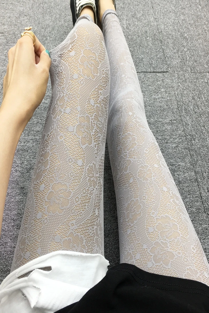 South Korea 2025 Lace Bottoms  - Street Fashion In Korea บทวิจารณ์และราคา