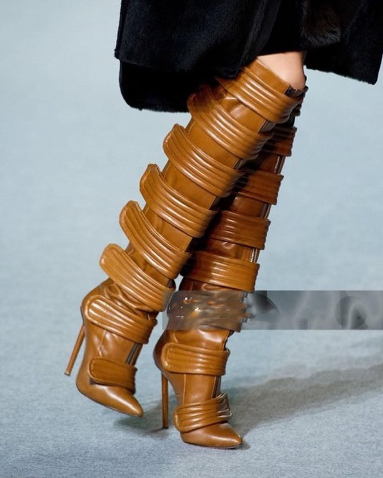 2026 Pointed Toe Knee-high Boo - Street Fashion Rome 2026 บทวิจารณ์และราคา
