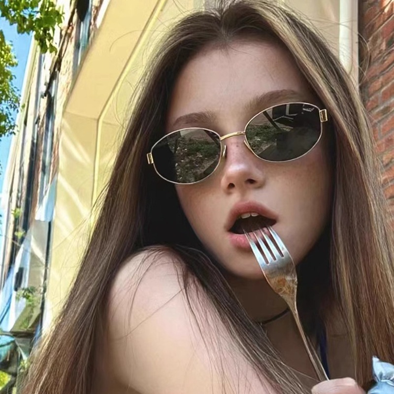 Korea New Oval Alloy Sunglasse - Street Fashion In Korea บทวิจารณ์และราคา
