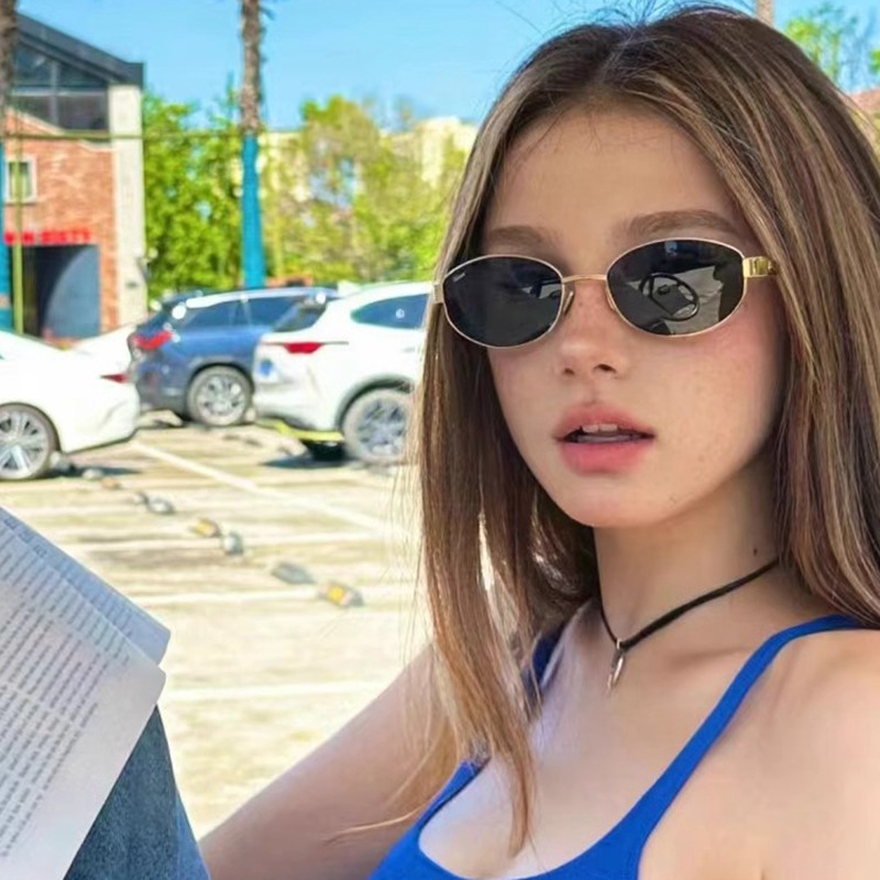 Korea New Oval Alloy Sunglasse - Street Fashion In Korea บทวิจารณ์และราคา