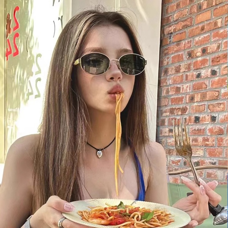 Korea New Oval Alloy Sunglasse - Street Fashion In Korea บทวิจารณ์และราคา