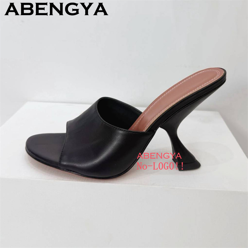 StrangeThin High Heel Slippers - Street Fashion Rome 2026 บทวิจารณ์และราคา